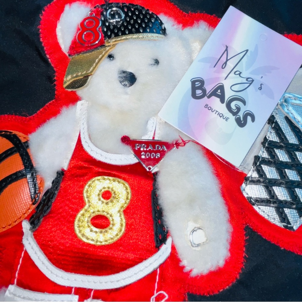 🏀 Prada: Basketball Bear Olympics Limited Edition Tote Bag - Picture 5 of 16